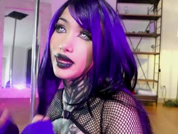 girl Sex Chat On The Web with goth_dolll