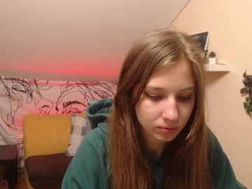 girl Sex Chat On The Web with suziii_