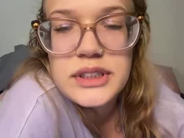 girl Sex Chat On The Web with bubblyblonde2