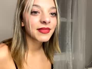 girl Sex Chat On The Web with lily_marieee