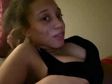 girl Sex Chat On The Web with kmonea23