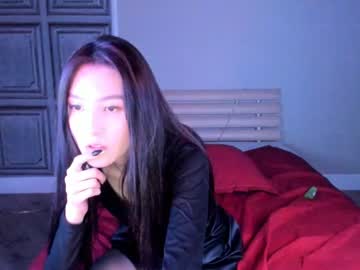 girl Sex Chat On The Web with yoro_chan