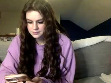 girl Sex Chat On The Web with basicbrunette