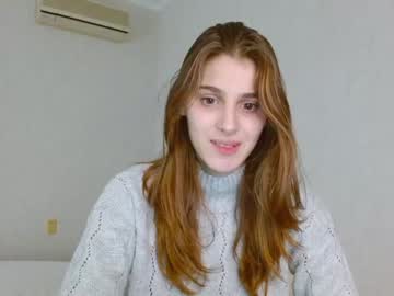girl Sex Chat On The Web with little_kitt1y_