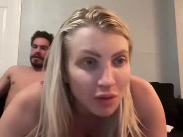 couple Sex Chat On The Web with foxy_swiss_doll