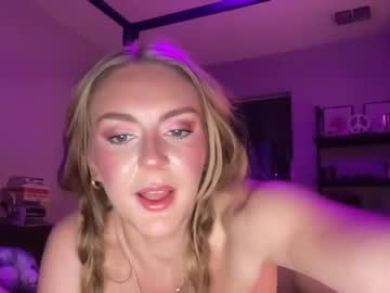 girl Sex Chat On The Web with littleangelkittyy