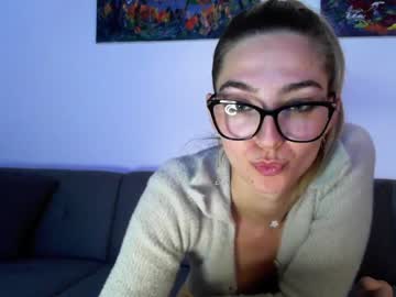 girl Sex Chat On The Web with cutebunny_8