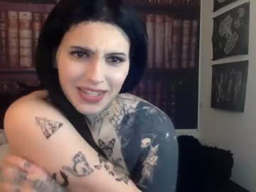girl Sex Chat On The Web with goth_thot