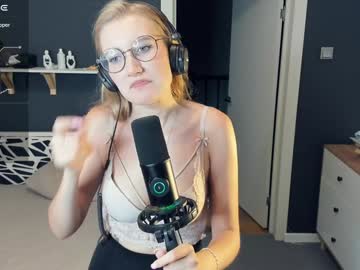 girl Sex Chat On The Web with mind_of_heart