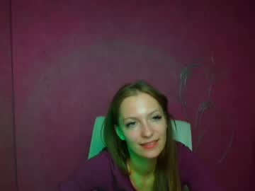 girl Sex Chat On The Web with luna_misss