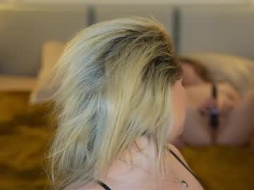 couple Sex Chat On The Web with walery_luxuriousledy