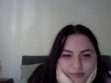 girl Sex Chat On The Web with snowflakehoe99