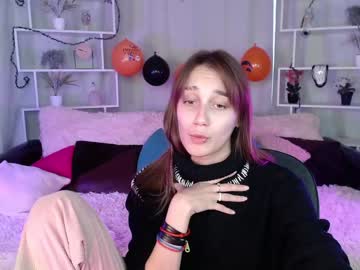 girl Sex Chat On The Web with milkywayo_o