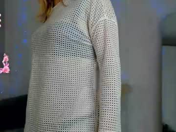 girl Sex Chat On The Web with lillianpowel