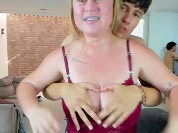 couple Sex Chat On The Web with hornysex_home
