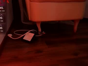 girl Sex Chat On The Web with emmilla