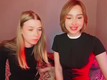 couple Sex Chat On The Web with cherrycherryladies