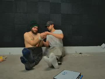 couple Sex Chat On The Web with caseyandfriends