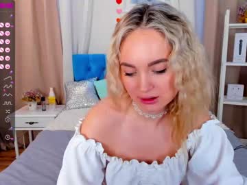 girl Sex Chat On The Web with lynn_sparkss