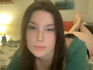 girl Sex Chat On The Web with ariel_silks