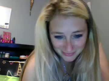 girl Sex Chat On The Web with jamielea87