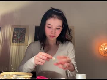 girl Sex Chat On The Web with anntics_