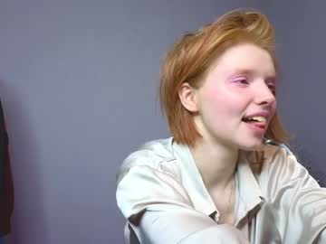 girl Sex Chat On The Web with ginger_hugs