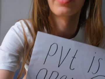 girl Sex Chat On The Web with wildabolling