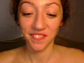 girl Sex Chat On The Web with luna_azurra