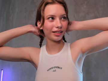 girl Sex Chat On The Web with olivia_madyson