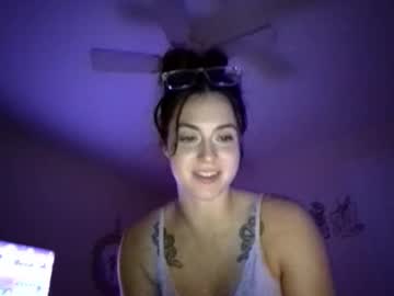 girl Sex Chat On The Web with leia_renae