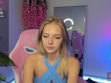 girl Sex Chat On The Web with lolasmallbunny