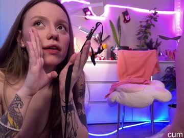 couple Sex Chat On The Web with honeyhoney_doll