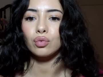 girl Sex Chat On The Web with shygir1_tati