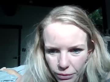 girl Sex Chat On The Web with carinablair777