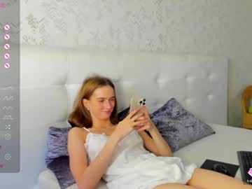 girl Sex Chat On The Web with emma_jhons0n