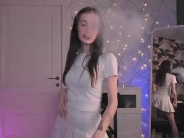 girl Sex Chat On The Web with lil_molly__