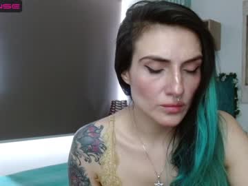 girl Sex Chat On The Web with selina_blue