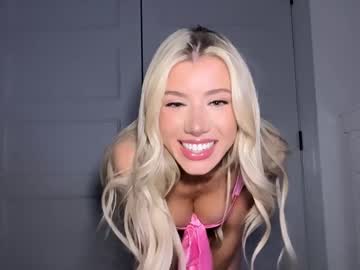 girl Sex Chat On The Web with sweetsammxo