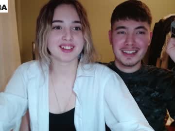 couple Sex Chat On The Web with bananass_friends