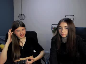 couple Sex Chat On The Web with lissa_night