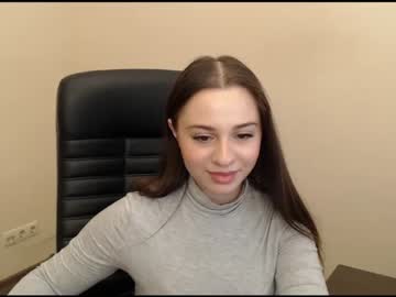 girl Sex Chat On The Web with milllie_brown