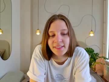 girl Sex Chat On The Web with alice_noel
