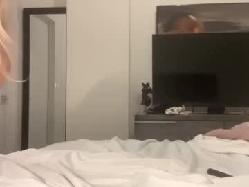 couple Sex Chat On The Web with tayloreverlyy