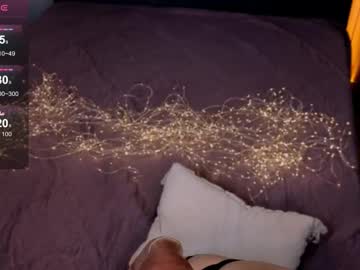 girl Sex Chat On The Web with melenn_