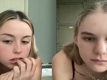 girl Sex Chat On The Web with sophiajamess