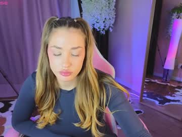 girl Sex Chat On The Web with lori_blush