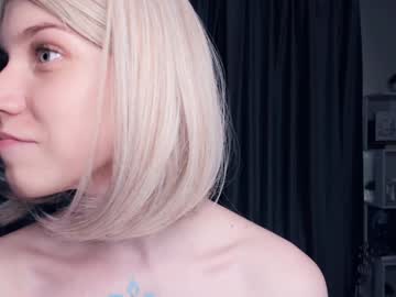 girl Sex Chat On The Web with shiny_cute