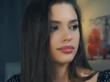 girl Sex Chat On The Web with zarabeamer