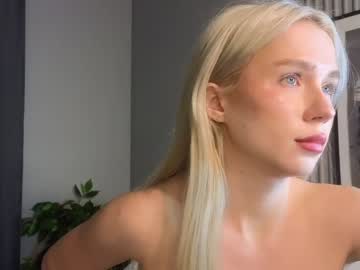 girl Sex Chat On The Web with _scarletlove